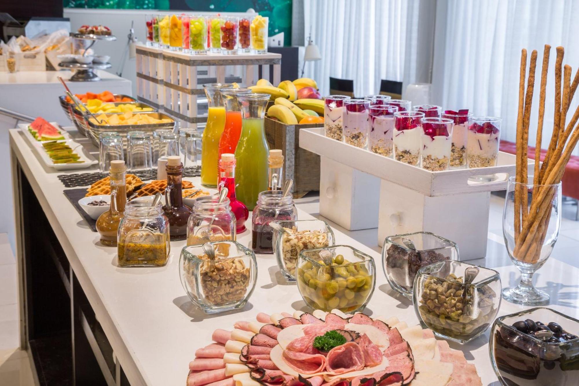 Courtyard By Marriott Panama Metromall Tocumen Εξωτερικό φωτογραφία