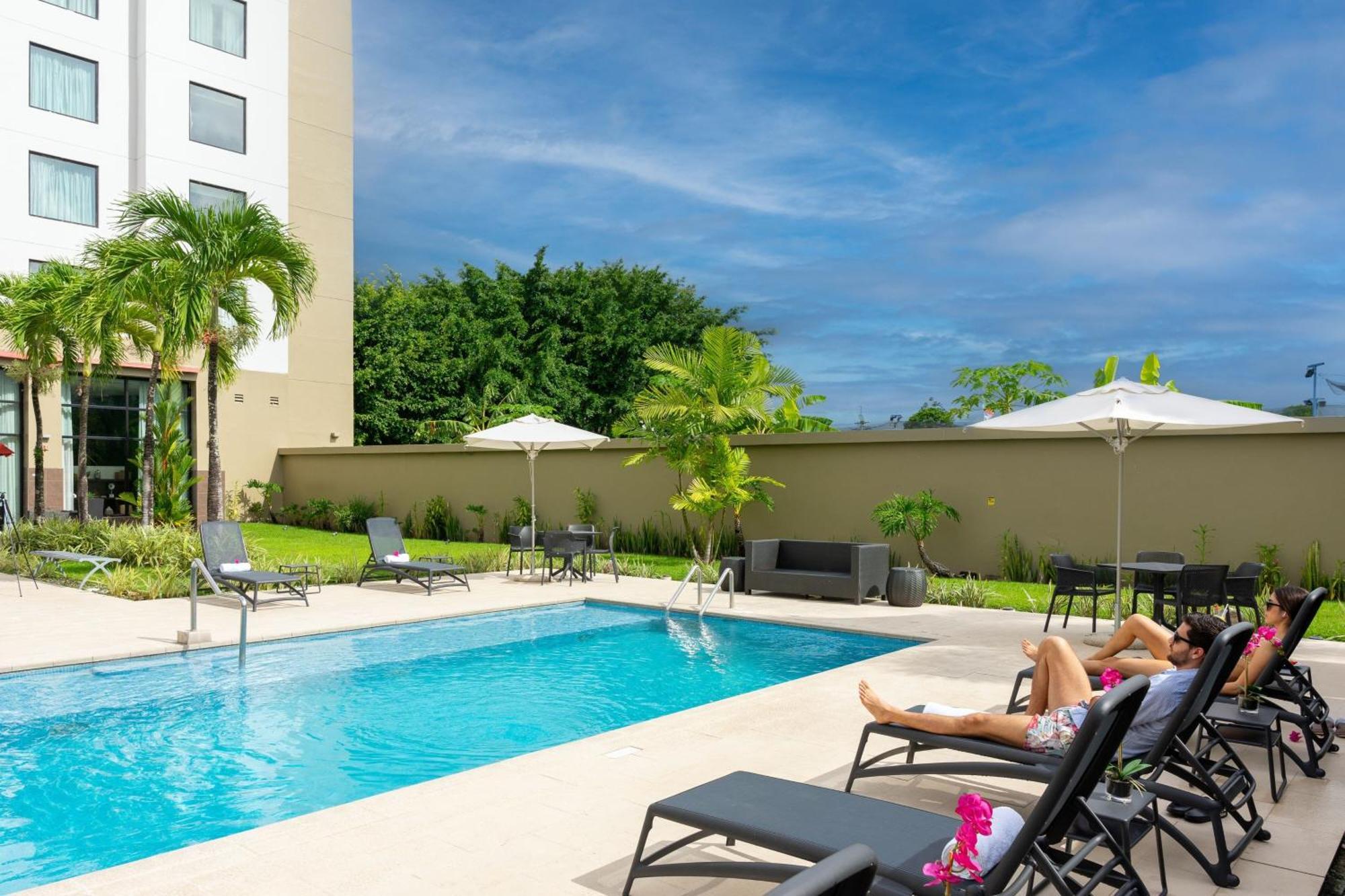Courtyard By Marriott Panama Metromall Tocumen Εξωτερικό φωτογραφία