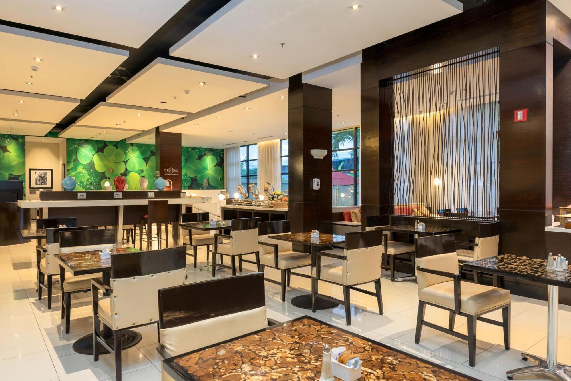 Courtyard By Marriott Panama Metromall Tocumen Εξωτερικό φωτογραφία