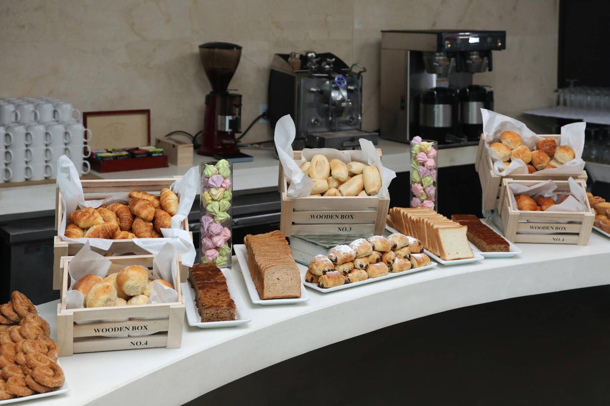 Courtyard By Marriott Panama Metromall Tocumen Εξωτερικό φωτογραφία